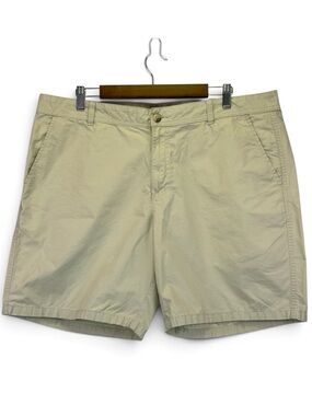 Columbia Men's Beige Cotton Flat Front Chino Casual Shorts Size 38